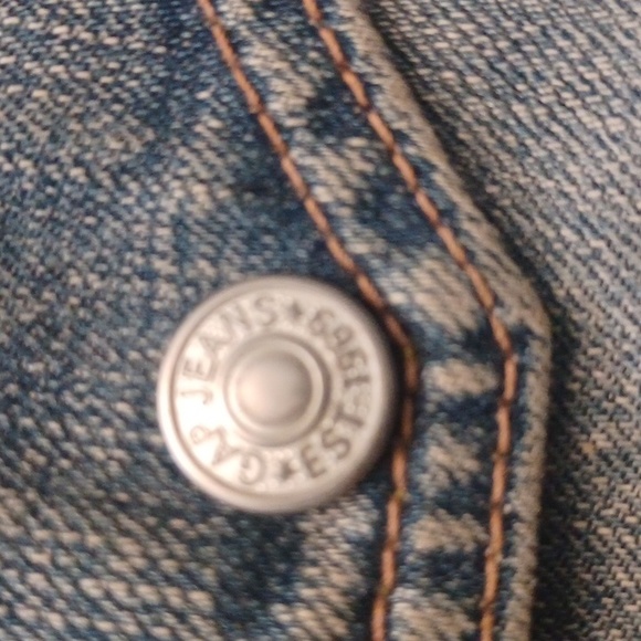 Gap Jeans Low Rise Cropped Faded Capri Pants, 100% Cotton - Picture 6 of 8